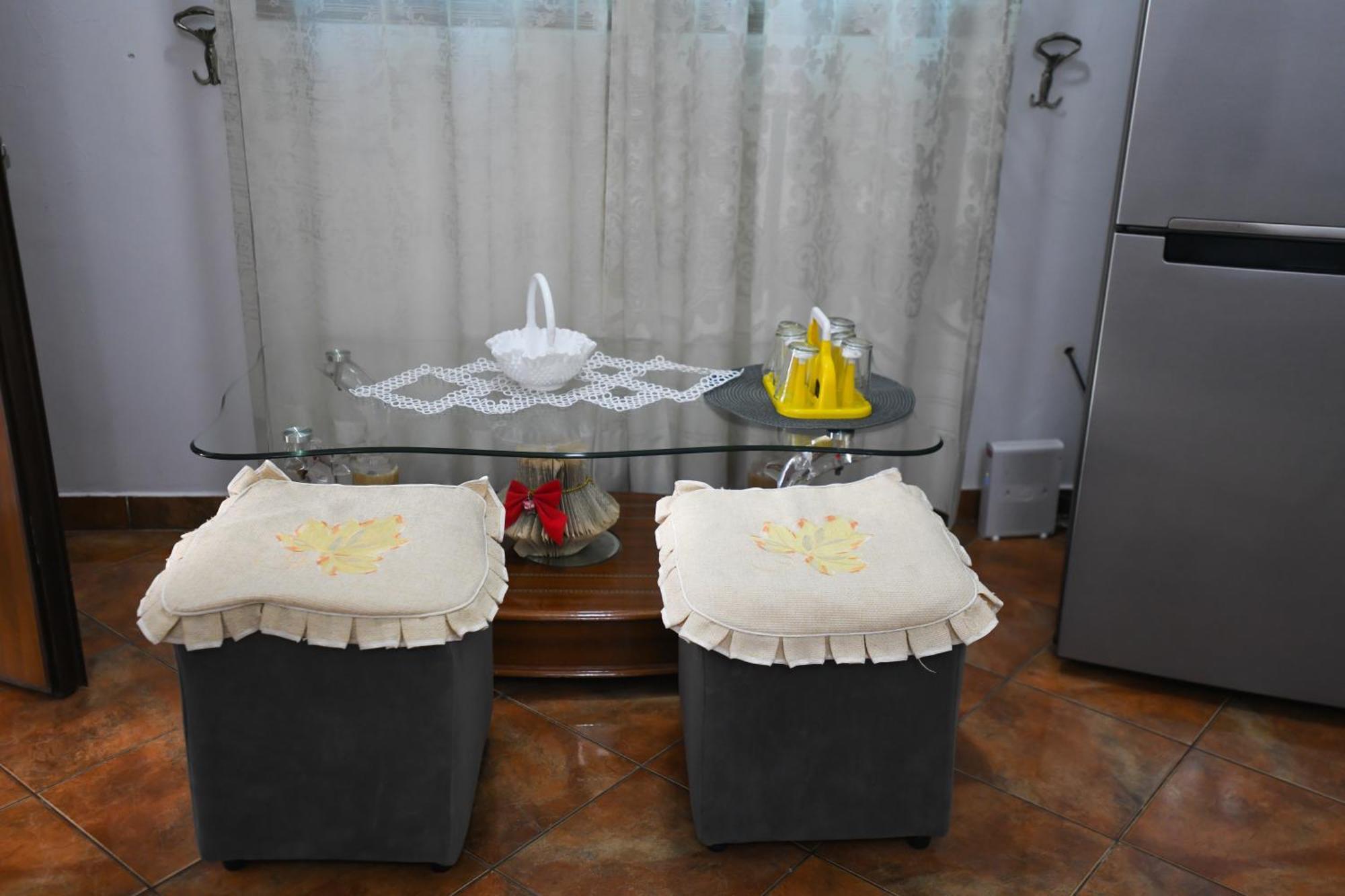 Guest House Flowers Berat Buitenkant foto